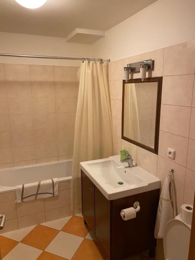 Apartment Florenc Prága Kültér fotó
